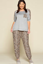 Load image into Gallery viewer, Plus Size Cute Animal Print Pocket French Terry Casual Top