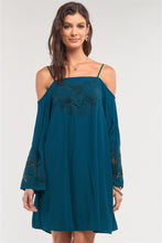 Load image into Gallery viewer, Teal Green Off-the-shoulder Flare Long Sleeve Square Neck Crochet Embroidery Mini Dress