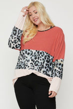 Load image into Gallery viewer, Plus Size Color Block Top Featuring A Leopard Print Top