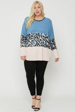 Load image into Gallery viewer, Plus Size Color Block Top Featuring A Leopard Print Top