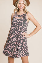 Cargar imagen en el visor de la galería, Cute Animal Print Cut Out Neckline Sleeveless Tunic Dress