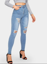 Load image into Gallery viewer, Distressed Skinny Jeans